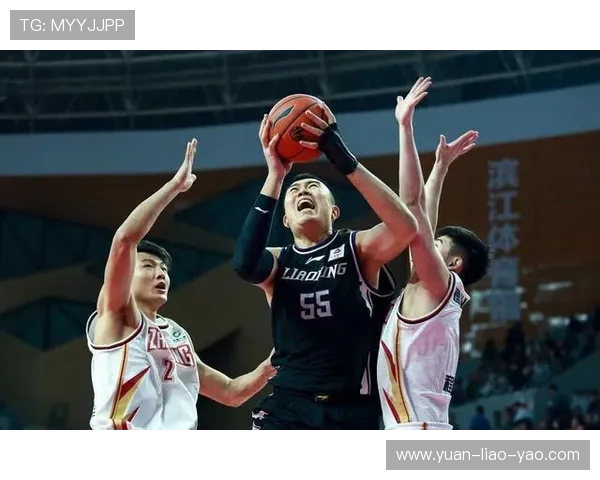 CBA季前赛精彩对决浙江队与辽宁队的巅峰之战即将上演